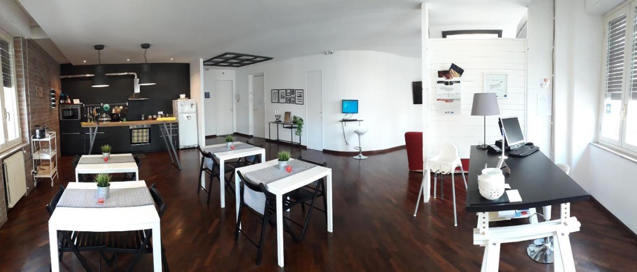 Zammu Hotel Palermo Bagian luar foto